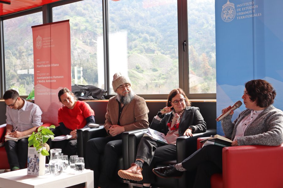 Investigadora Paz Concha participó del lanzamiento del libro «Corporalidad y Movilidad»